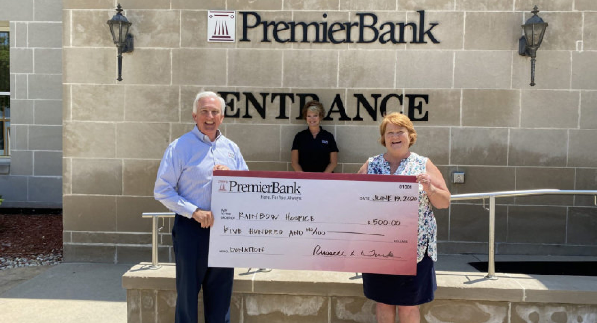 Rainbow Hospice Care Receives Generous Donation From PremierBank
