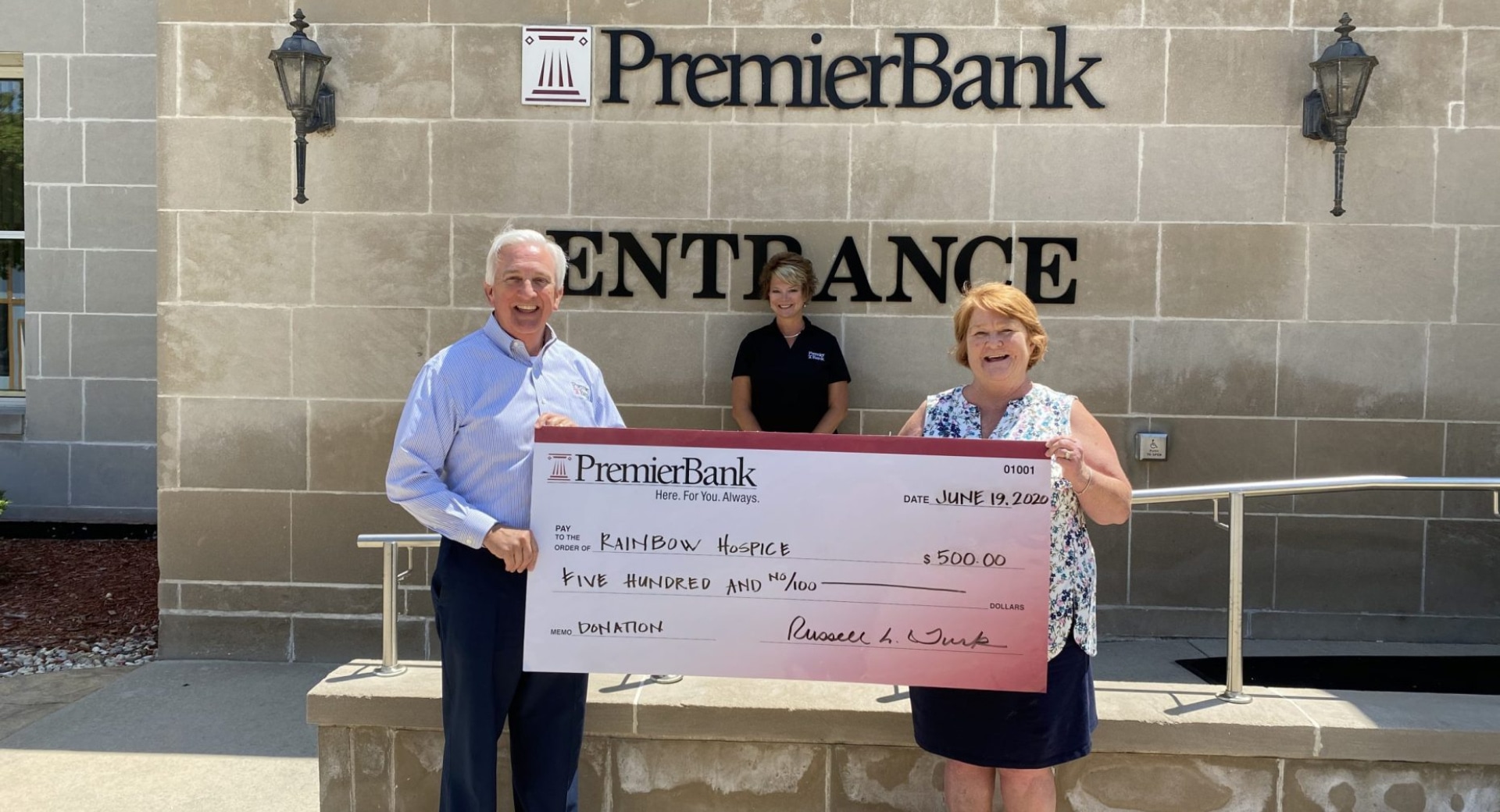 Rainbow Hospice Care Receives Generous Donation From PremierBank